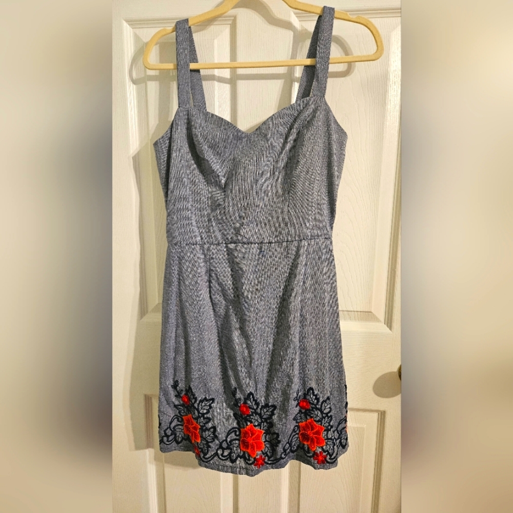 Mini embroidered dress